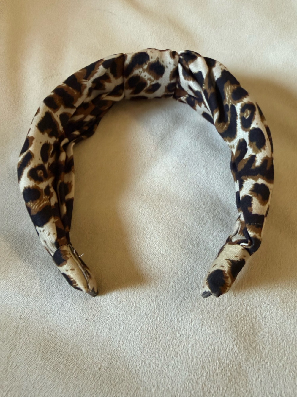 Knot top leopard headband